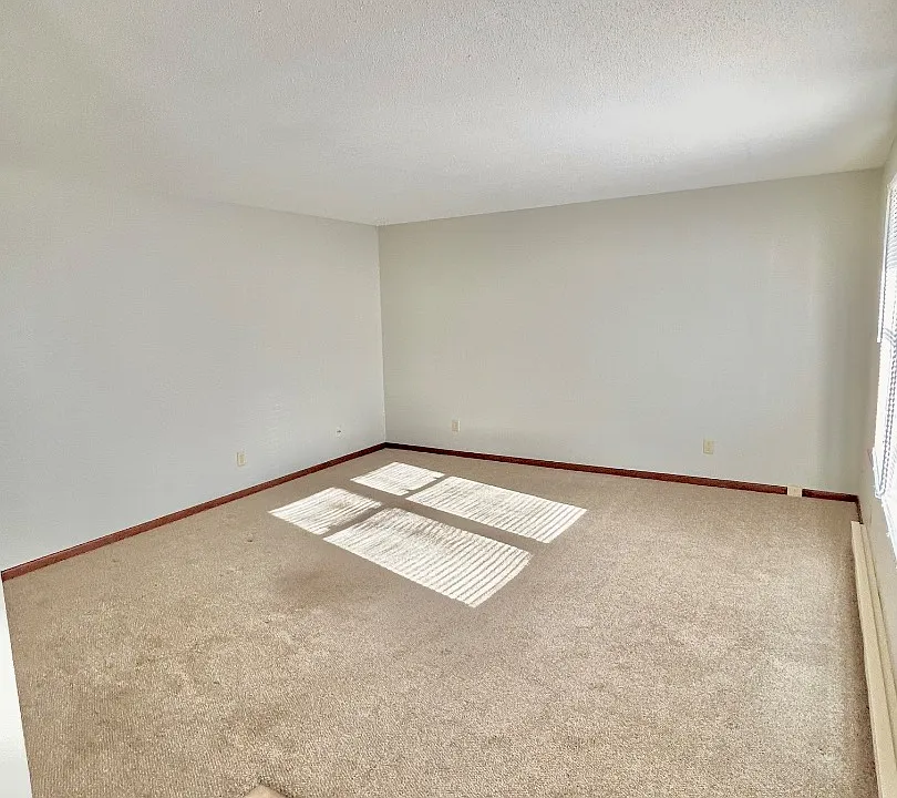 Unit Photo