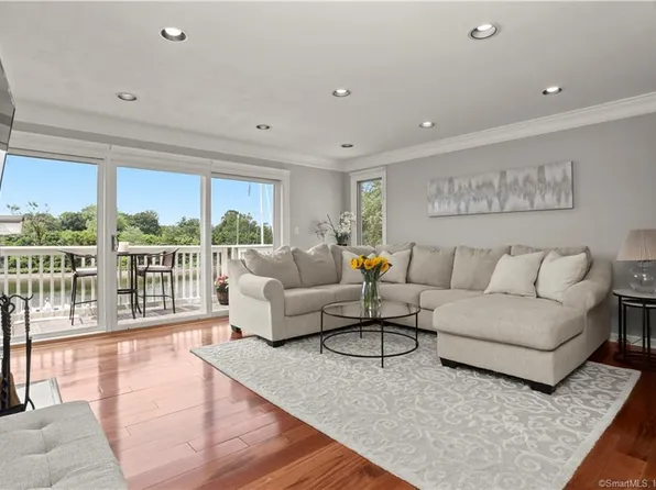 123 Harbor Drive #409, Stamford, CT 06902