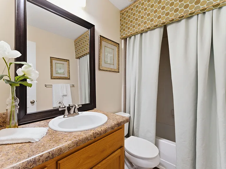 Battle Creek Village Townhomes — Photo 13
