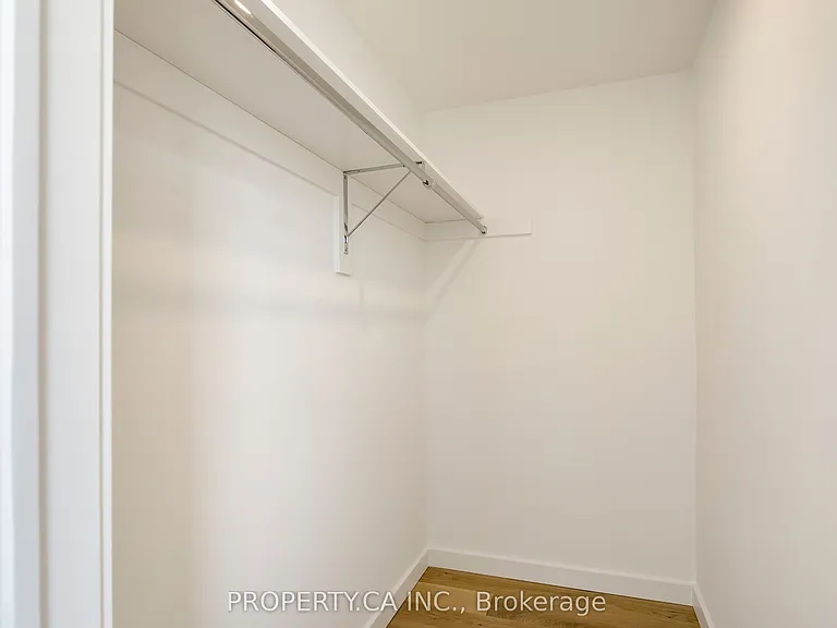 301 Keele St #1 — Photo 22
