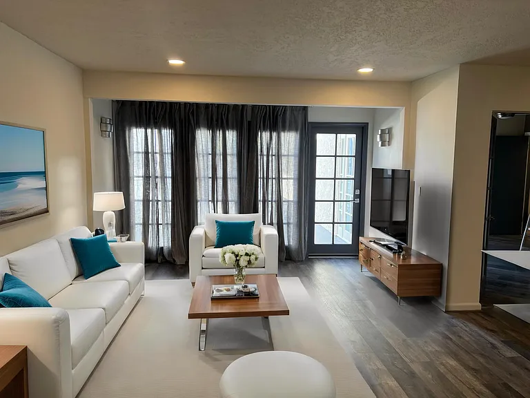 Living room virtual