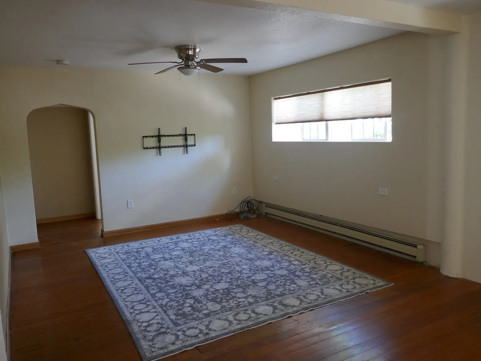 2 bed, 1445 sqft, $1,950 — Photo 2