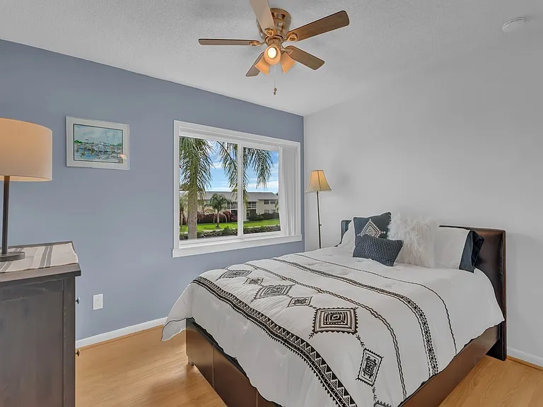 1860 Robalo Dr #203A — Photo 17