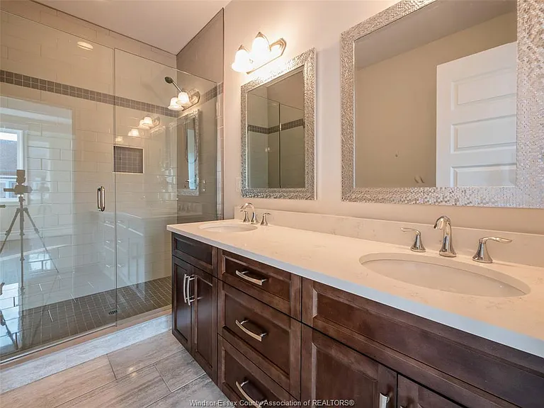 1397 Cypress Ave — Photo 14