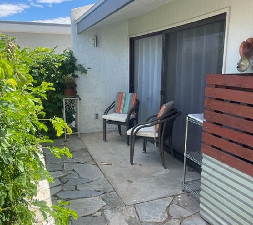 1st image of 555 El Placer Rd APT 1