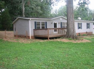 1707 Ramseur Julian Rd, Liberty, NC 27298