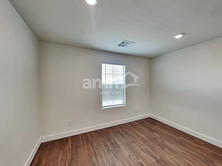252 Yasmin Daylily Pl — Photo 21