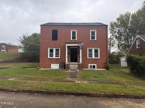 1005 Yadkin St, Kingsport, TN 37660