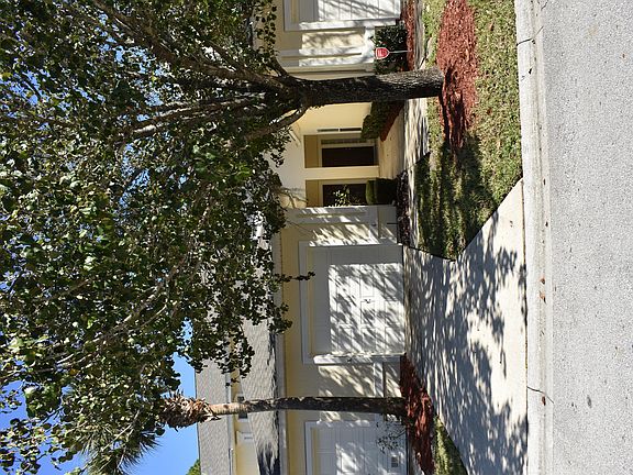 2nd image of 214 Northbridge Ct