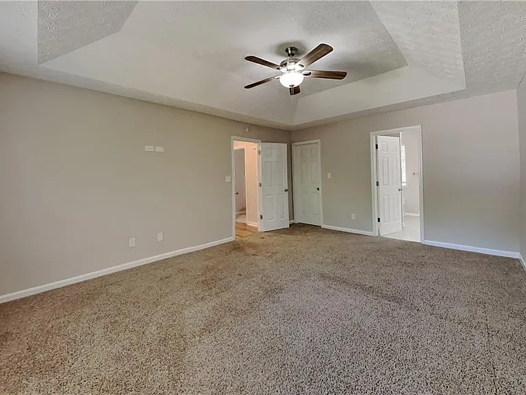 460 Highlander Way — Photo 8