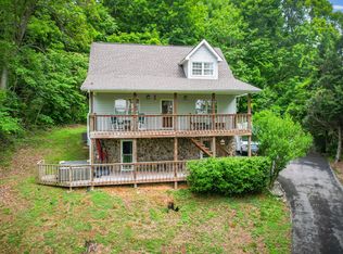 519 Free Hill Rd, Johnson City, TN 37615