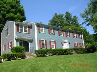 14 Pine Hill Rd, Southborough, MA 01772