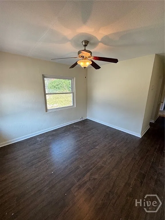 2 bed, 2.0 bath, 800 sqft, $1,650 — Photo 3