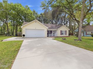 9 Wellena Ct, Beaufort, SC 29906