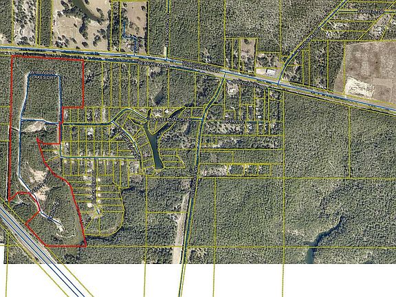 3rd image of Wildwood Lakes Dr