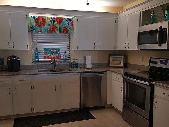 Laminate floors in kit