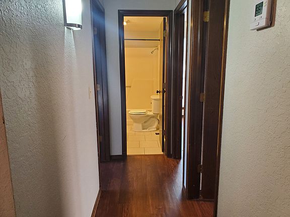 5th image of 4110 Bunker Hill St