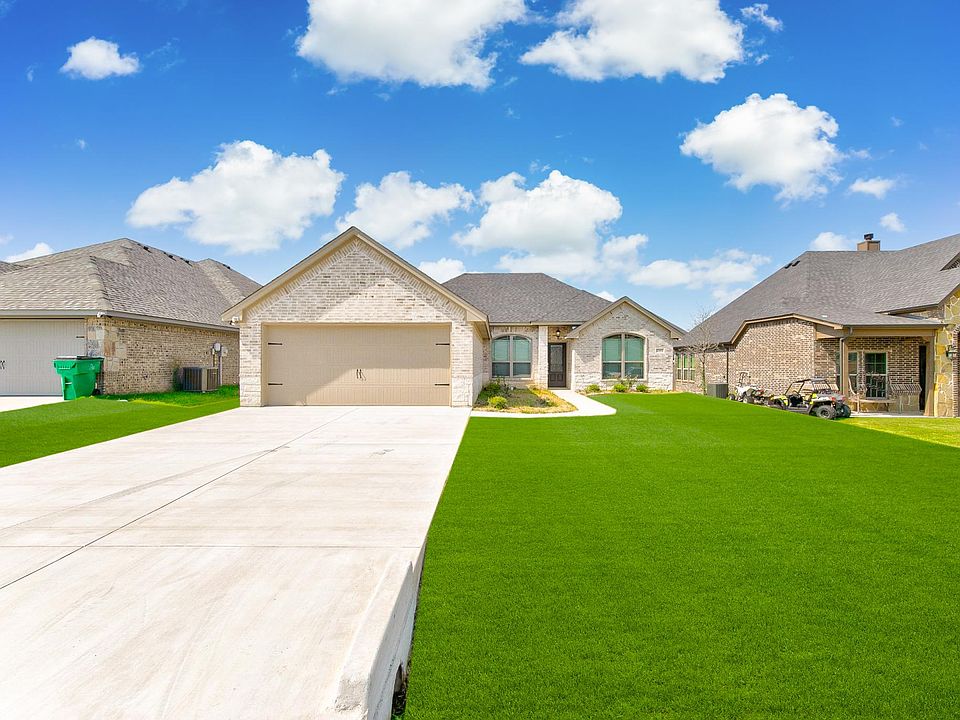 1st image of 3202 Arrow Creek Dr