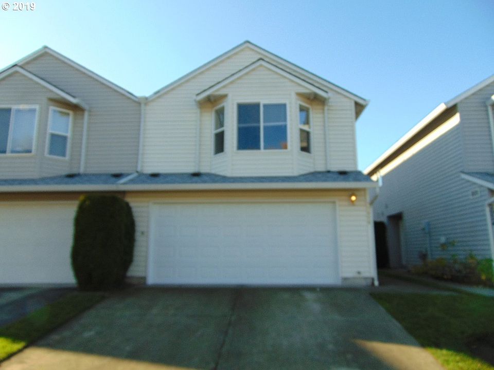 1st image of 2920 NE 116th Ave