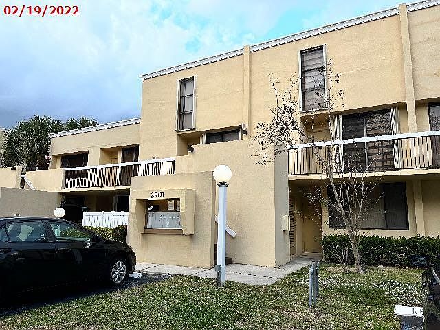 1st image of 2901 SW 87th Ave