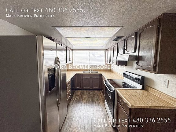 5th image of 2604 W Joan De Arc Ave