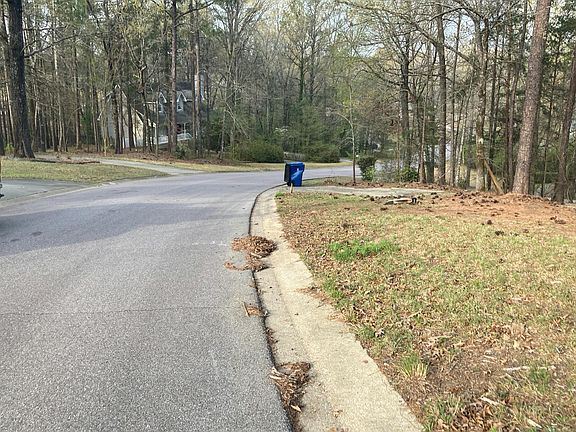 4th image of 418 Liberty Ridge Rd