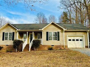 328 Brookdale Dr, Winston Salem, NC 27107