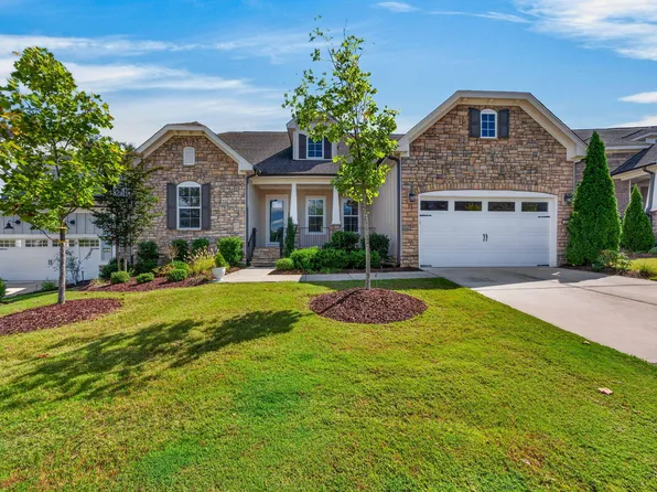 616 Trocha Dr, Cary, NC 27513