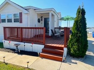 Champion Duck River Estates Plan, Duck River Estates, Columbia, TN 38401