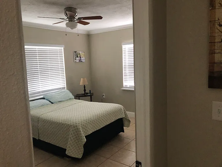 5909 Albert Pl — Photo 10