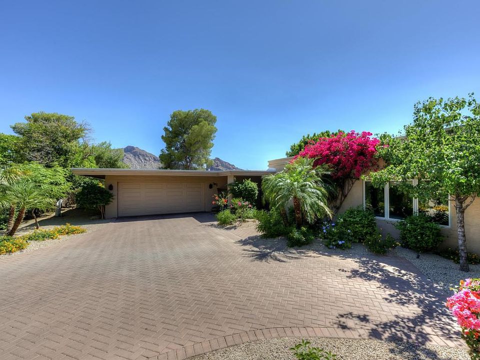 1st image of 5434 E Lincoln Dr #65