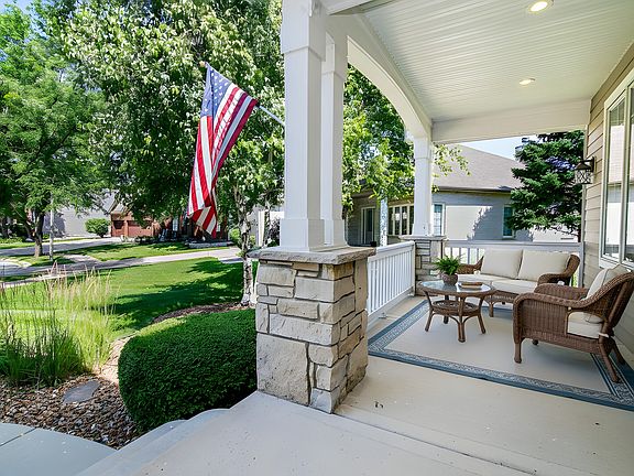 2nd image of 24905 Chalk Hill Ct