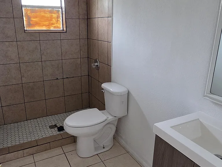3418 S Estrellita Ave — Photo 12