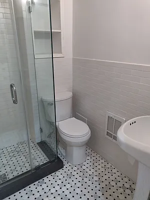 Rented by BELLMARC | media 23