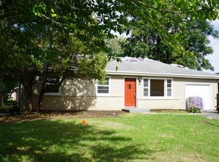 54 Marquette Rd, Machesney Park, IL 61115