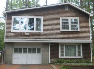 18 Bliss Rd, Lakeville, MA 02347