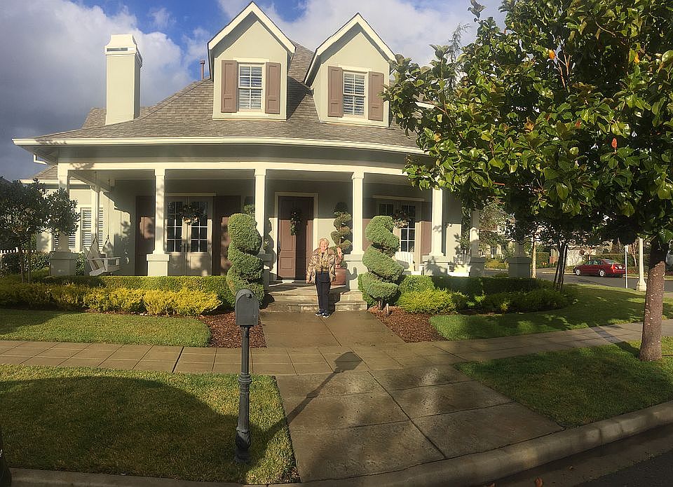 1st image of 742 William Cunningham Ave