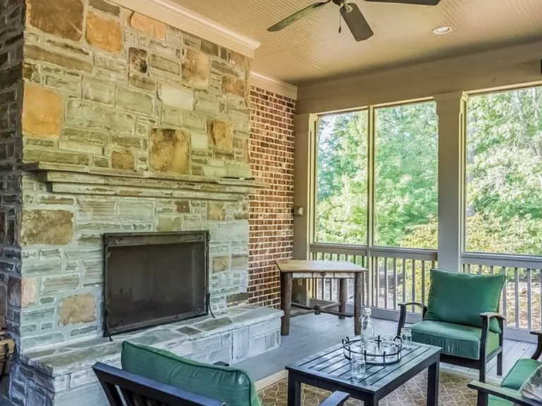 905 Shepards Ct — Photo 11