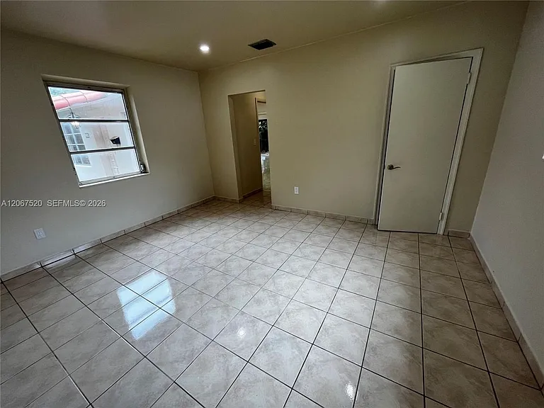 3351 SW 18th St #3351 — Photo 29