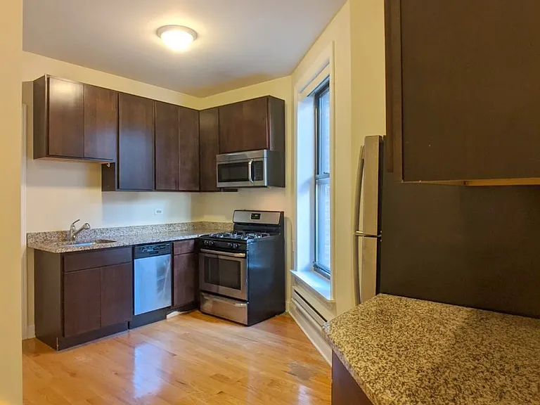 1212 N Dearborn St #1216-D1220-A2 — Photo 7