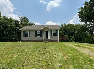 912 Van Buren Ave, Oak Grove, KY 42262