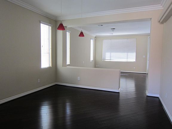 3rd image of 7216 Beachwood Crest St