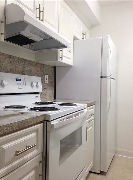 2nd image of 9300 SW 77th Ave APT A4