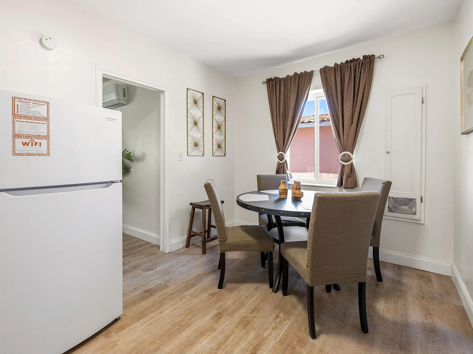 2 bed, 1.0 bath, 513 sqft, $1,343 — Photo 4