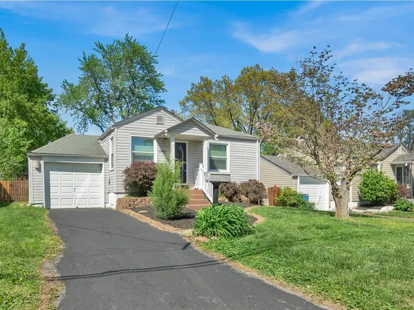 10407 Niblic Dr, Saint Louis, MO 63114