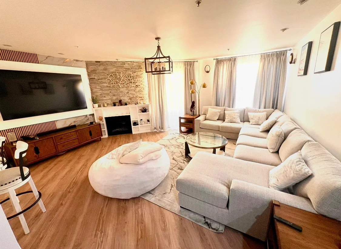 2 bed, 1188 sqft, $6,000 — Photo 1