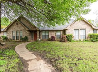 438 Timber Brook Dr, Paris, TX 75462