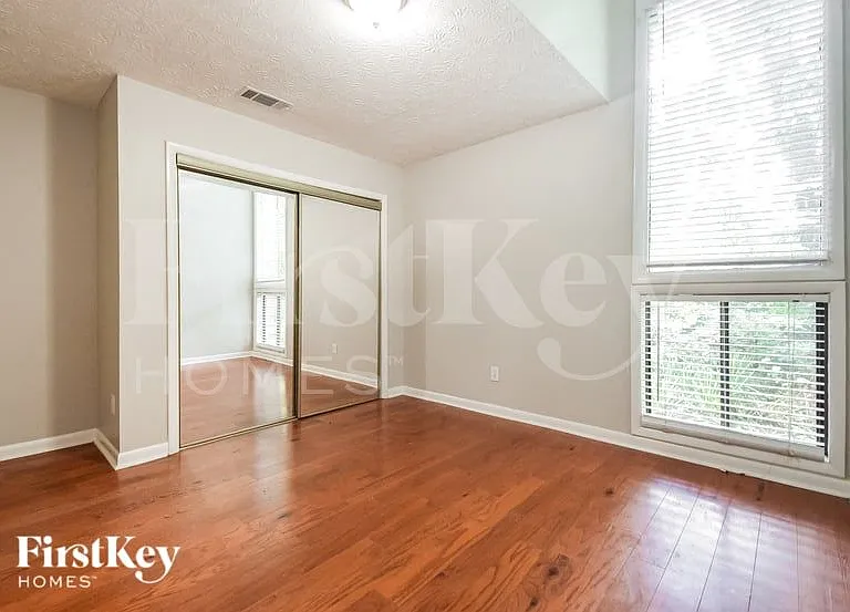 5515 N Fork Dr — Photo 11