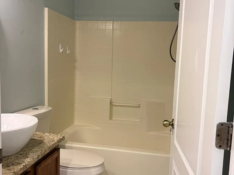 4233 Bethpage Ct — Photo 14