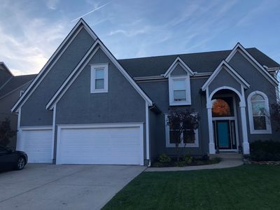 14332 Bond St, Overland Park, KS, 66221
